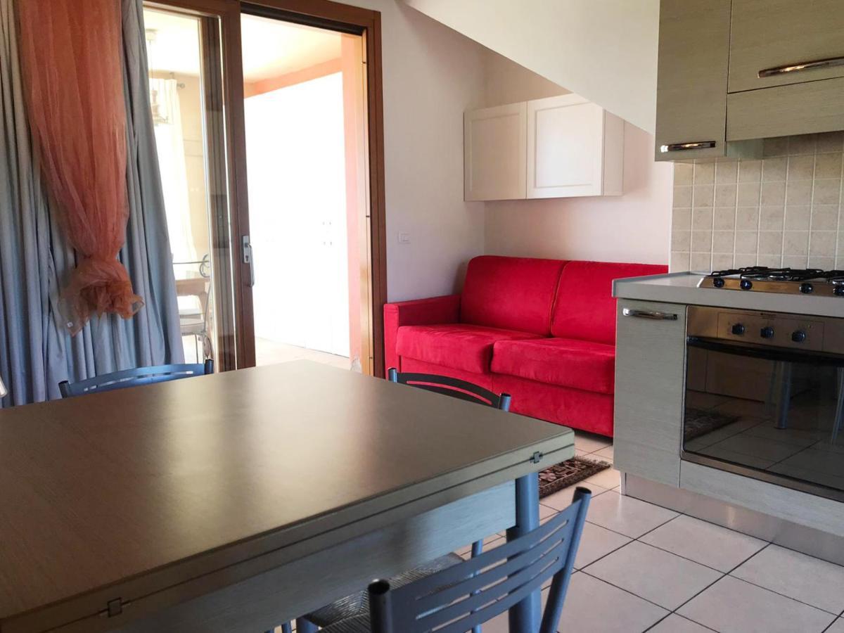 Luxury Apartments - Le Fate - Residence With Pool Manerba del Garda Zewnętrze zdjęcie