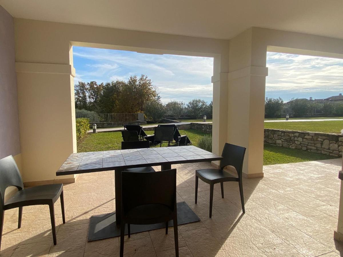 Luxury Apartments - Le Fate - Residence With Pool Manerba del Garda Zewnętrze zdjęcie