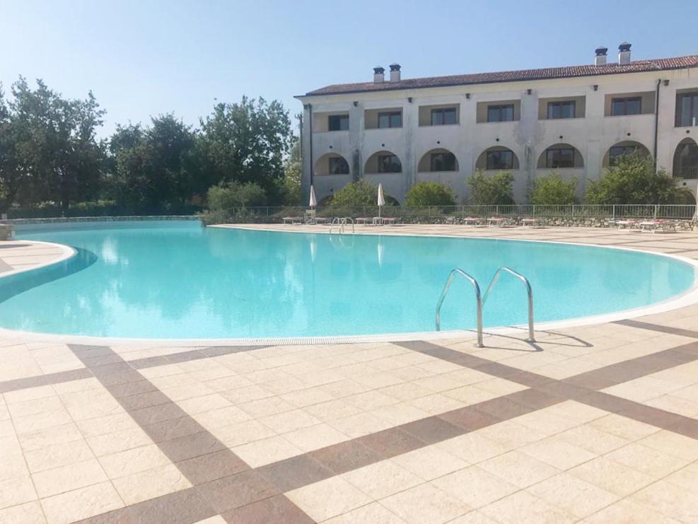 Luxury Apartments - Le Fate - Residence With Pool Manerba del Garda Zewnętrze zdjęcie