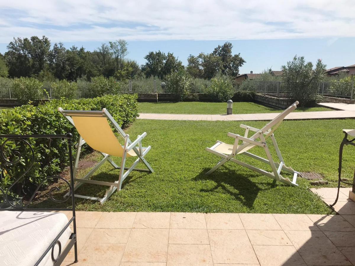 Luxury Apartments - Le Fate - Residence With Pool Manerba del Garda Zewnętrze zdjęcie