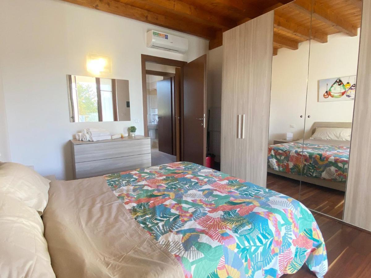 Luxury Apartments - Le Fate - Residence With Pool Manerba del Garda Zewnętrze zdjęcie