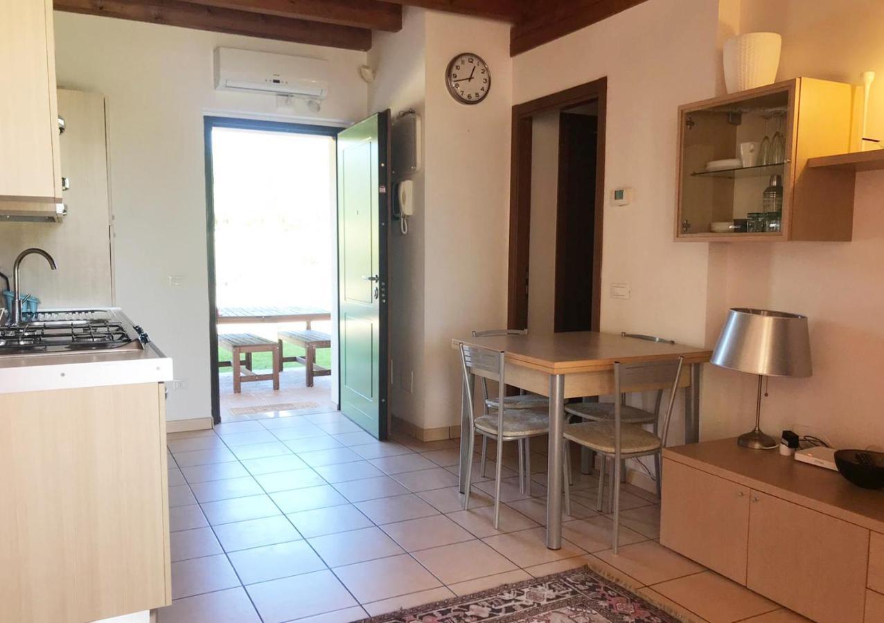 Luxury Apartments - Le Fate - Residence With Pool Manerba del Garda Zewnętrze zdjęcie