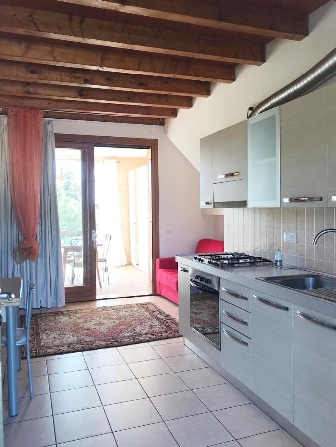 Luxury Apartments - Le Fate - Residence With Pool Manerba del Garda Zewnętrze zdjęcie